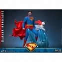 Superman et Krypto par Hot Toys - figurines 1/6 Superman 2025 de 33 cm - Reference MMS812 Superman et Krypto par Hot Toys - figurines 1/6 Superman 2025 de 33 cm - Reference MMS812
