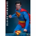 Superman et Krypto par Hot Toys - figurines 1/6 Superman 2025 de 33 cm - Reference MMS812 Superman et Krypto par Hot Toys - figurines 1/6 Superman 2025 de 33 cm - Reference MMS812