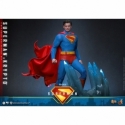 Superman et Krypto par Hot Toys - figurines 1/6 Superman 2025 de 33 cm - Reference MMS812 Superman et Krypto par Hot Toys - figurines 1/6 Superman 2025 de 33 cm - Reference MMS812