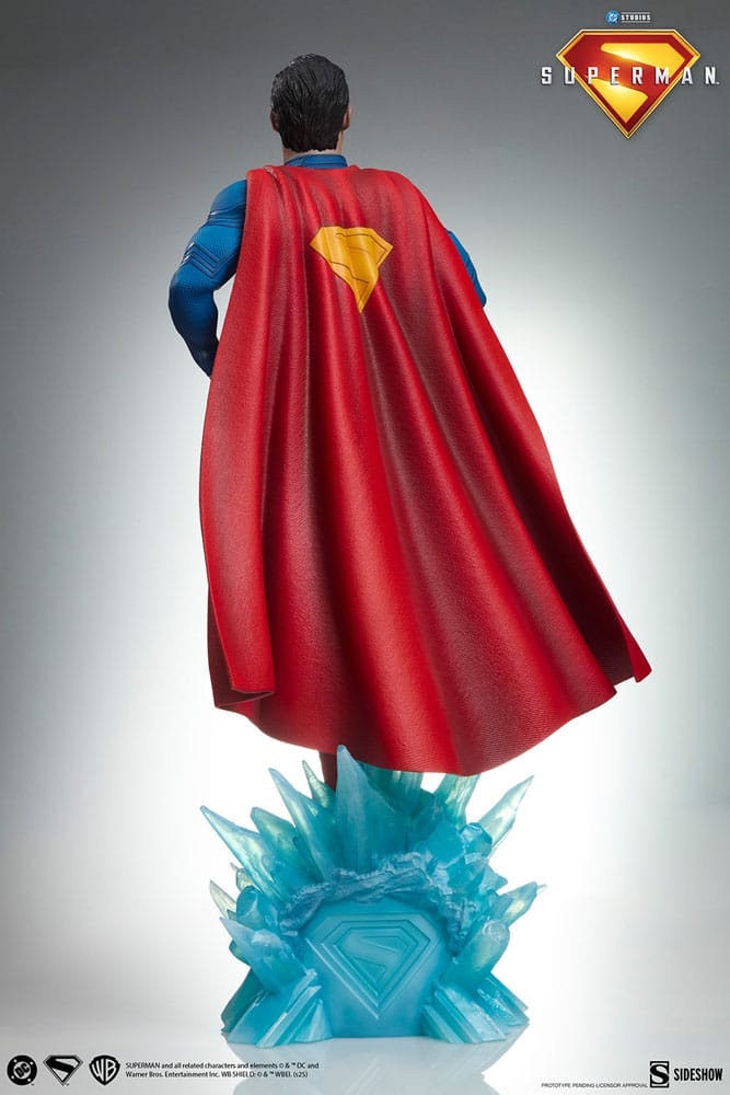 Superman Premium Format par Sideshow Collectibles - statue 1/4 Superman 2025 de 61 cm