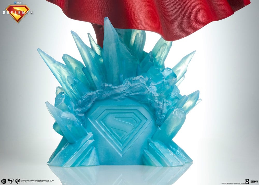 Superman Premium Format par Sideshow Collectibles - statue 1/4 Superman 2025 de 61 cm