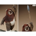 Wicket Premium Format par Sideshow Collectibles - statue 1/4 Star Wars : Le Retour Du Jedi de 46 cm