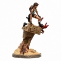 Lara Croft (The Ruins Of Revelation) Miniature Statue par Weta - figurine Tomb Raider de 21 cm