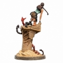 Lara Croft (The Ruins Of Revelation) Miniature Statue par Weta - figurine Tomb Raider de 21 cm