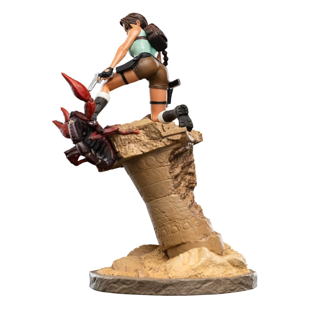 Lara Croft (The Ruins Of Revelation) Miniature Statue par Weta - figurine Tomb Raider de 21 cm