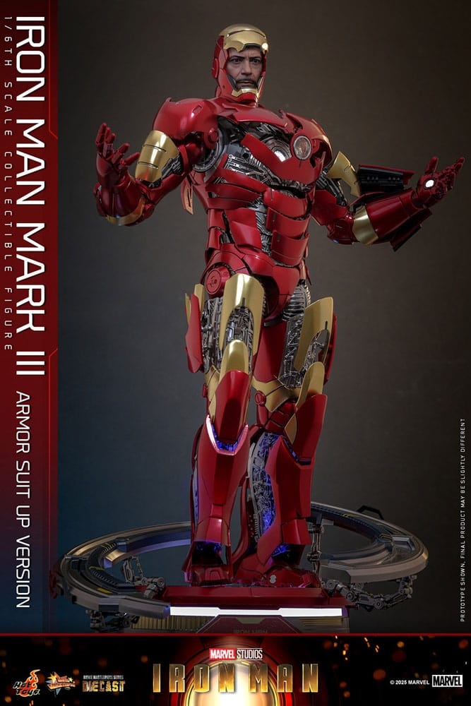 Iron Man Mark III (Armor Suit-Up Version) par Hot Toys - figurine 1/6 Iron Man de 32 cm - Reference MMS825D72