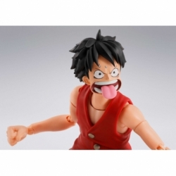 Dracule Mihawk (Hawkeye) SH Figuarts by Bandai Tamashii Nations - One Piece 17 cm action figure