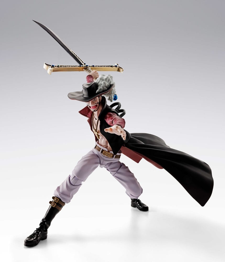 Dracule Mihawk (Hawkeye) SH Figuarts par Bandai Tamashii Nations - figurine One Piece de 17 cm
