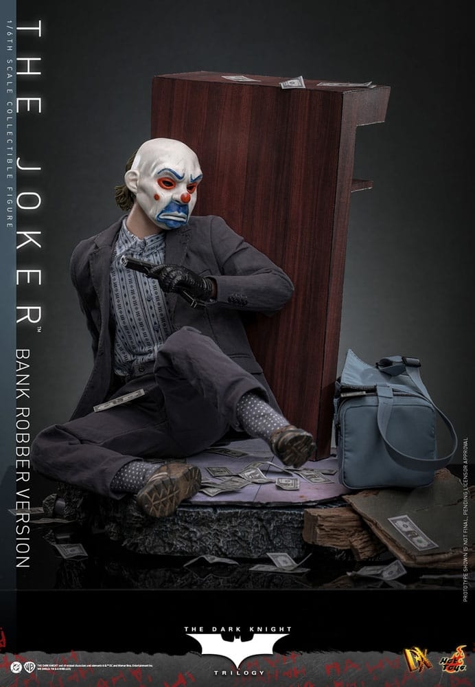 The Joker (Bank Robber Version) Collector par Hot Toys - figurine 1/6 The Dark Knight Trilogy de 30 cm - Reference DX50