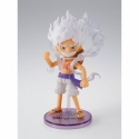 Monkey D Luffy (Gear 5) World Collectable Figure X SH Figuarts by Bandai - One Piece 8 cm action figure