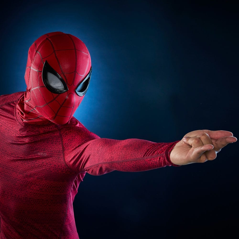 Spider-Man (Expressive) Marvel Legends par Hasbro - masque 1/1 de 30 cm