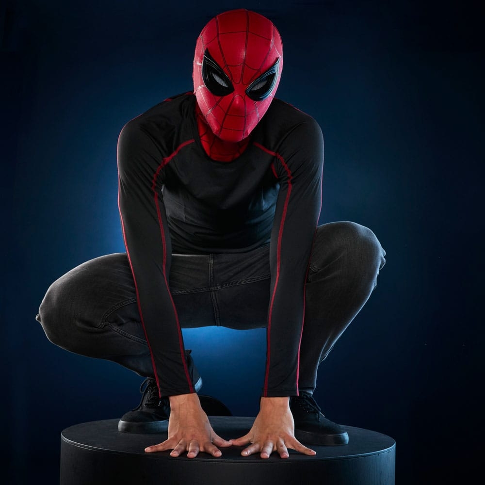 Spider-Man (Expressive) Marvel Legends par Hasbro - masque 1/1 de 30 cm