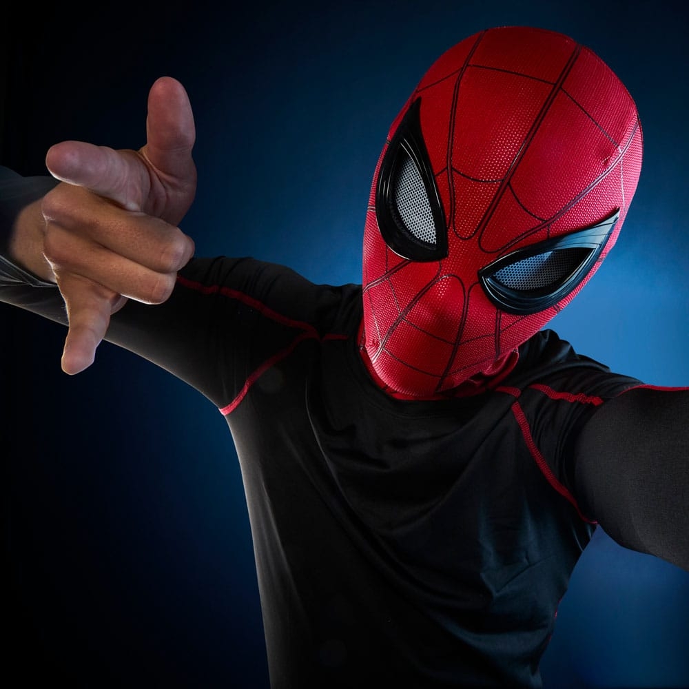 Spider-Man (Expressive) Marvel Legends par Hasbro - masque 1/1 de 30 cm