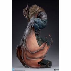 Man-Bat Premium Format di Sideshow Collectibles - Statua in scala 1/4 di DC Comics