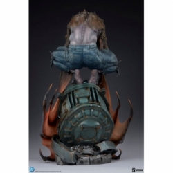 Man-Bat Premium Format di Sideshow Collectibles - Statua in scala 1/4 di DC Comics