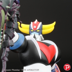 Grendizer (A Cry voor Victory) Scene Selection van Plex - Grendizer 14 cm figuur - 01