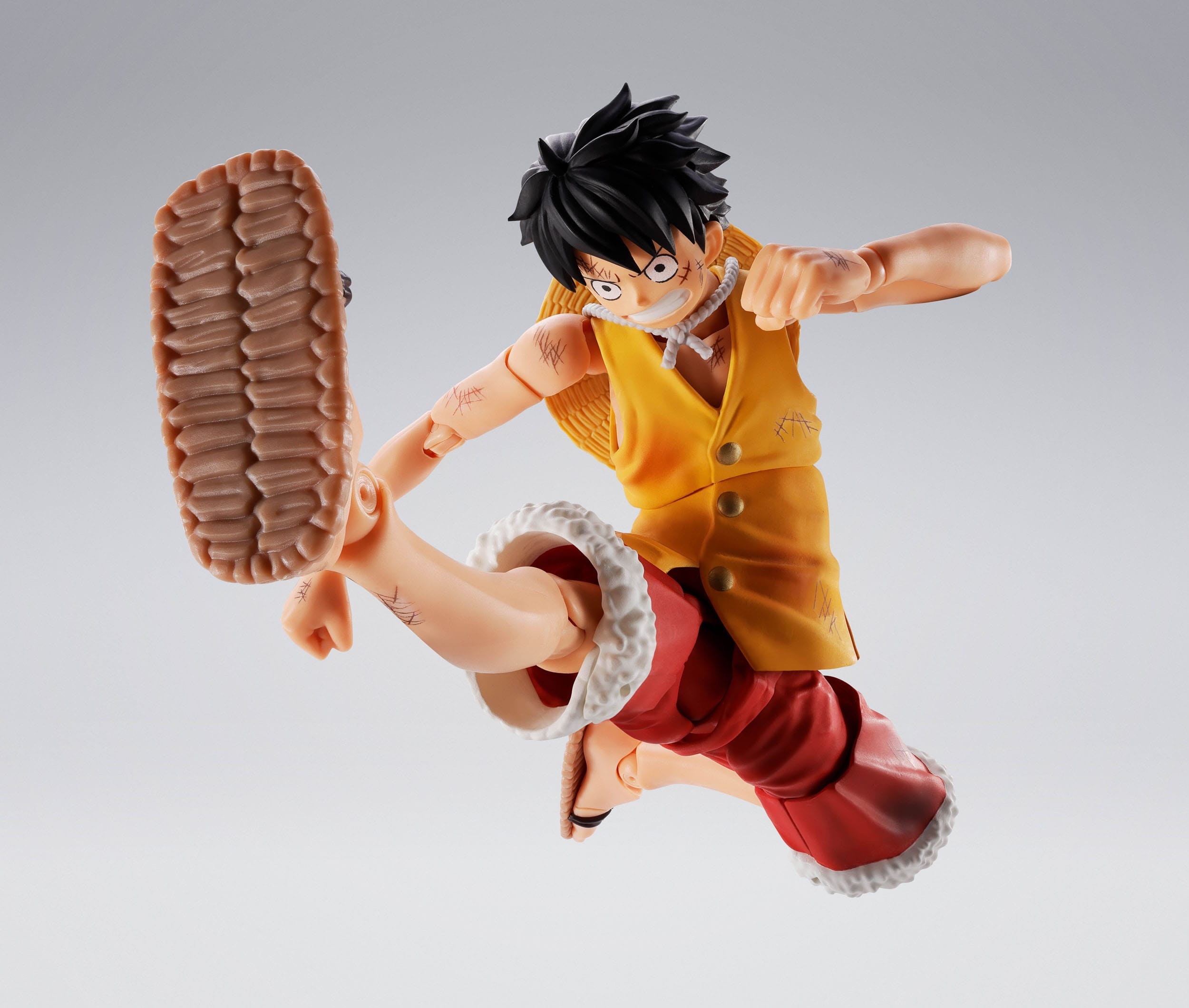 Monkey D Luffy (Marineford) SH Figuarts par Bandai Tamashii Nations - figurine One Piece de 15 cm