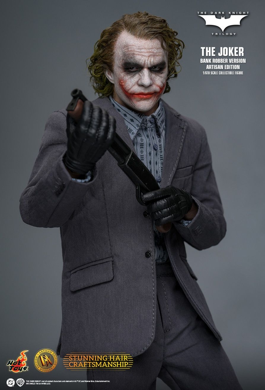The Joker (Bank Robber) Artisan Edition par Hot Toys - figurine 1/6 The Dark Knight de 30 cm - Reference DX51AE