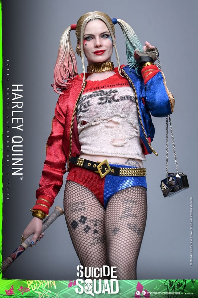 Harley Quinn by Hot Toys - Suicide Squad 1/6 scale action figure - Reference MMS841