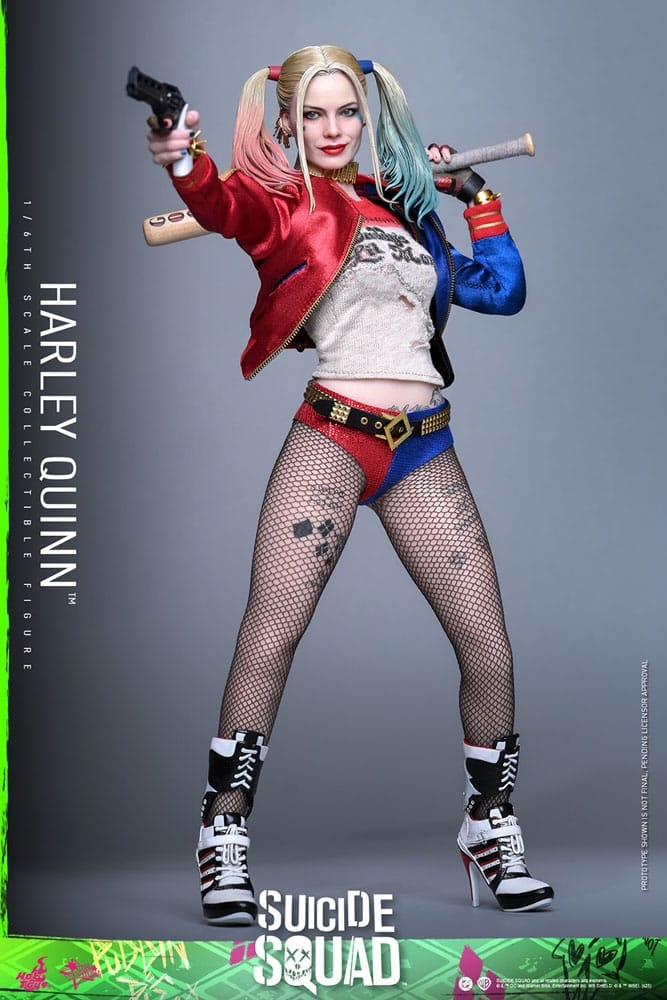 Harley Quinn by Hot Toys - Suicide Squad 1/6 scale action figure - Reference MMS841