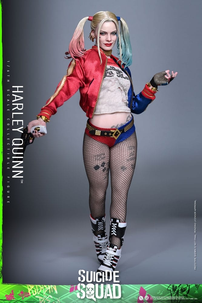 Harley Quinn by Hot Toys - Suicide Squad 1/6 scale action figure - Reference MMS841