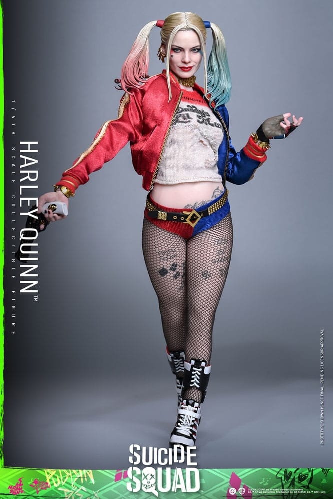 Harley Quinn by Hot Toys - Suicide Squad 1/6 scale action figure - Reference MMS841