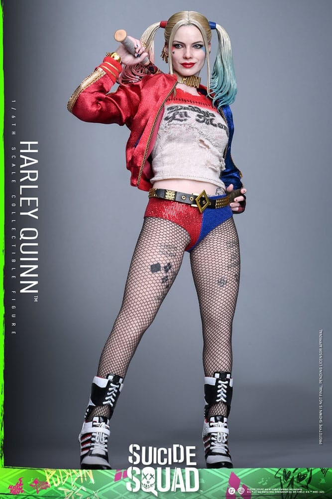 Harley Quinn by Hot Toys - Suicide Squad 1/6 scale action figure - Reference MMS841