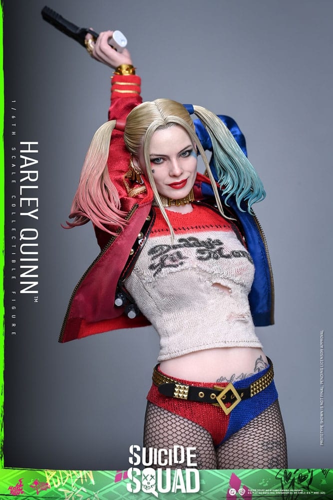 Harley Quinn by Hot Toys - Suicide Squad 1/6 scale action figure - Reference MMS841