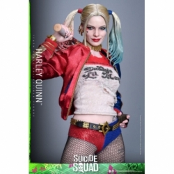 Harley Quinn par Hot Toys - figurine 1/6 Suicide Squad de 29 cm - Reference MMS841