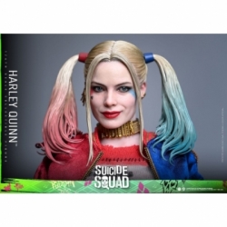 Harley Quinn par Hot Toys - figurine 1/6 Suicide Squad de 29 cm - Reference MMS841