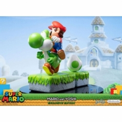 Mario and Yoshi by First 4 Figures F4F Exclusive version - Super Mario 48 x 33 x 24 cm statue
