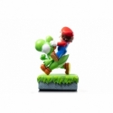 Mario et Yoshi Standard par First 4 Figures F4F - statue Super Mario de 48 cm