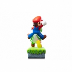 Mario et Yoshi Standard par First 4 Figures F4F - statue Super Mario de 48 cm