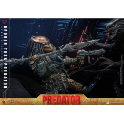 Broken Tusk Predator by Hot Toys - Alien VS Predator 1/6 scale action figure - Reference CMS029