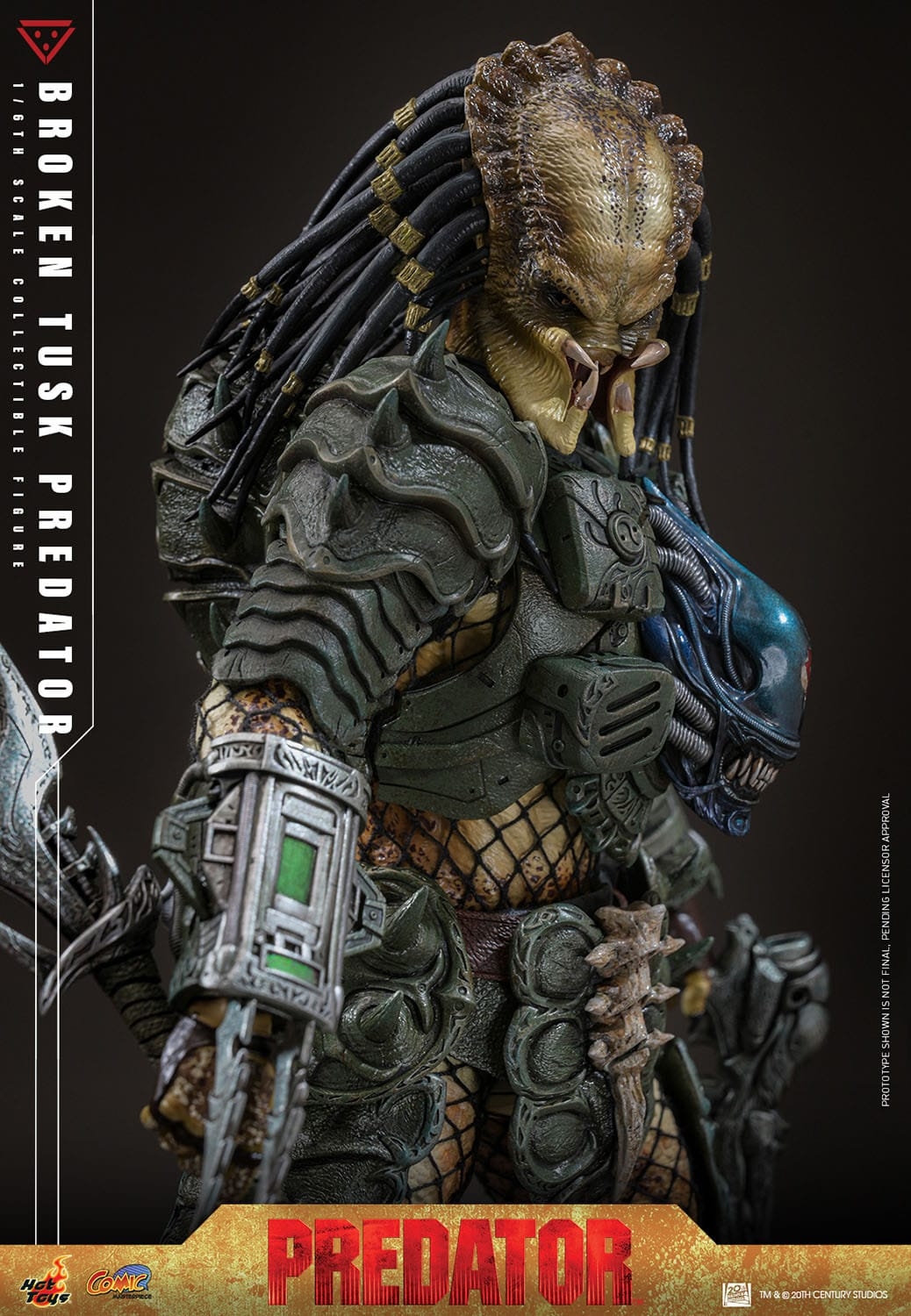 Broken Tusk Predator by Hot Toys - Alien VS Predator 1/6 scale action figure - Reference CMS029