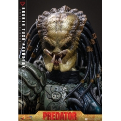 Broken Tusk Predator by Hot Toys - Alien VS Predator 1/6 scale action figure - Reference CMS029