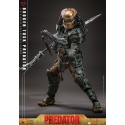 Broken Tusk Predator by Hot Toys - Alien VS Predator 1/6 scale action figure - Reference CMS029