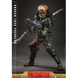 Broken Tusk Predator by Hot Toys - Alien VS Predator 1/6 scale action figure - Reference CMS029