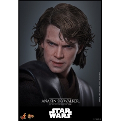 Anakin Skywalker by Hot Toys - Star Wars: Revenge Of The Sith 1/6 scale action figure - Reference MMS839