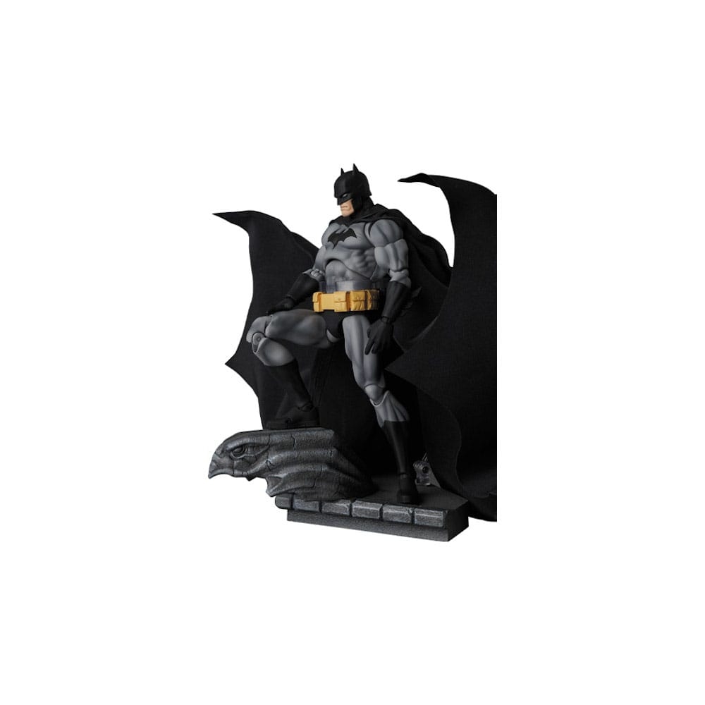 Batman (Black Version) MAFEX by Medicom - Batman Hush 16 cm action figure