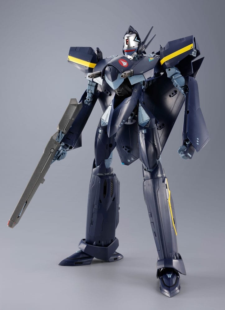 VF-17S Nightmare Stealthvalkyrie (Gamlin Kizaki use) DX Chogokin par Bandai - figurine Macross 7 de 25 cm
