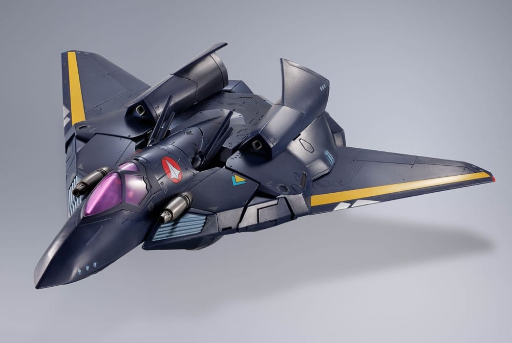 VF-17S Nightmare Stealthvalkyrie (Gamlin Kizaki use) DX Chogokin par Bandai - figurine Macross 7 de 25 cm