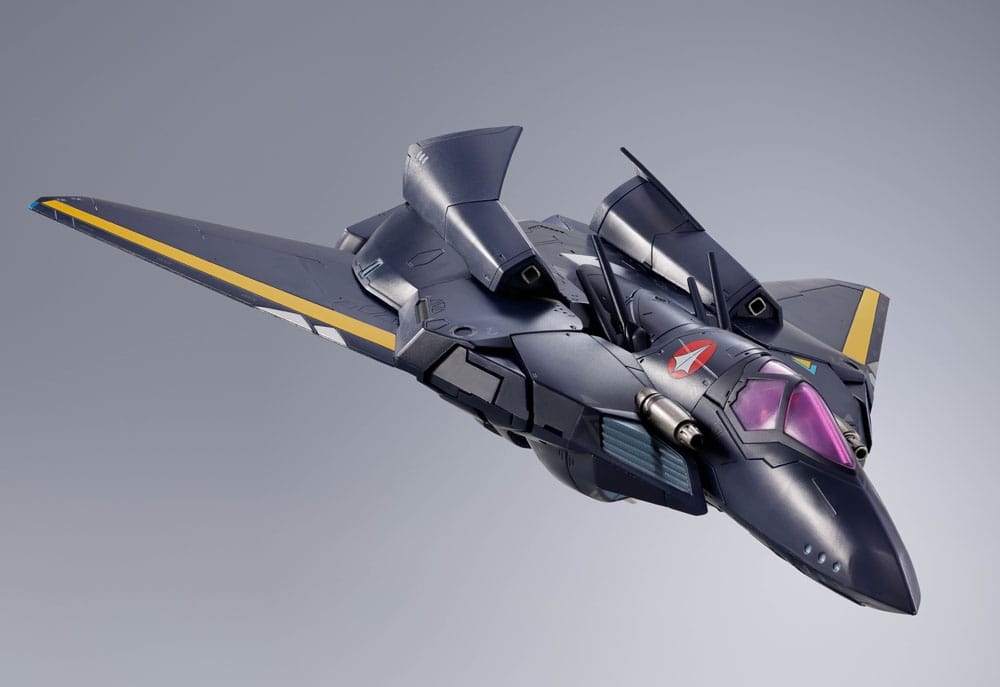 VF-17S Nightmare Stealthvalkyrie (Gamlin Kizaki use) DX Chogokin par Bandai - figurine Macross 7 de 25 cm