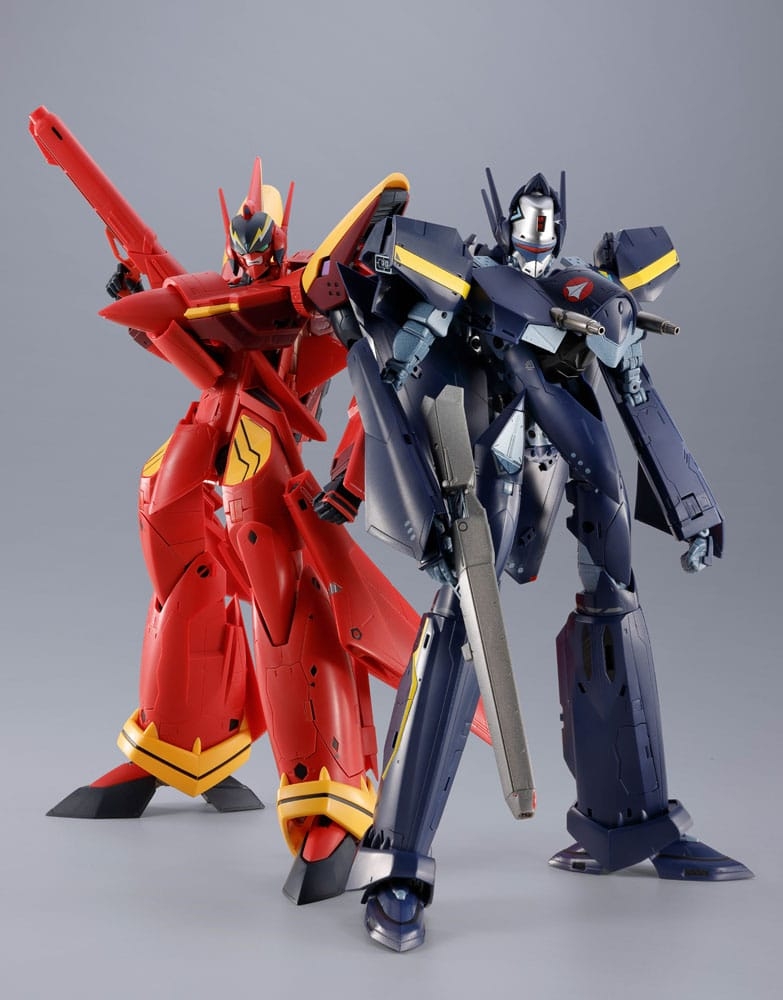 VF-17S Nightmare Stealthvalkyrie (Gamlin Kizaki use) DX Chogokin par Bandai - figurine Macross 7 de 25 cm