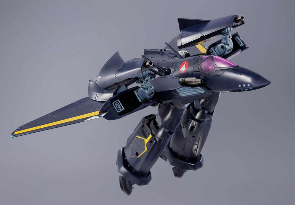 VF-17S Nightmare Stealthvalkyrie (Gamlin Kizaki use) DX Chogokin par Bandai - figurine Macross 7 de 25 cm