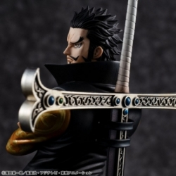 Dracule Mihawk Portrait of Pirates POP SA-Limited par Megahouse - statue One Piece de 29 cm