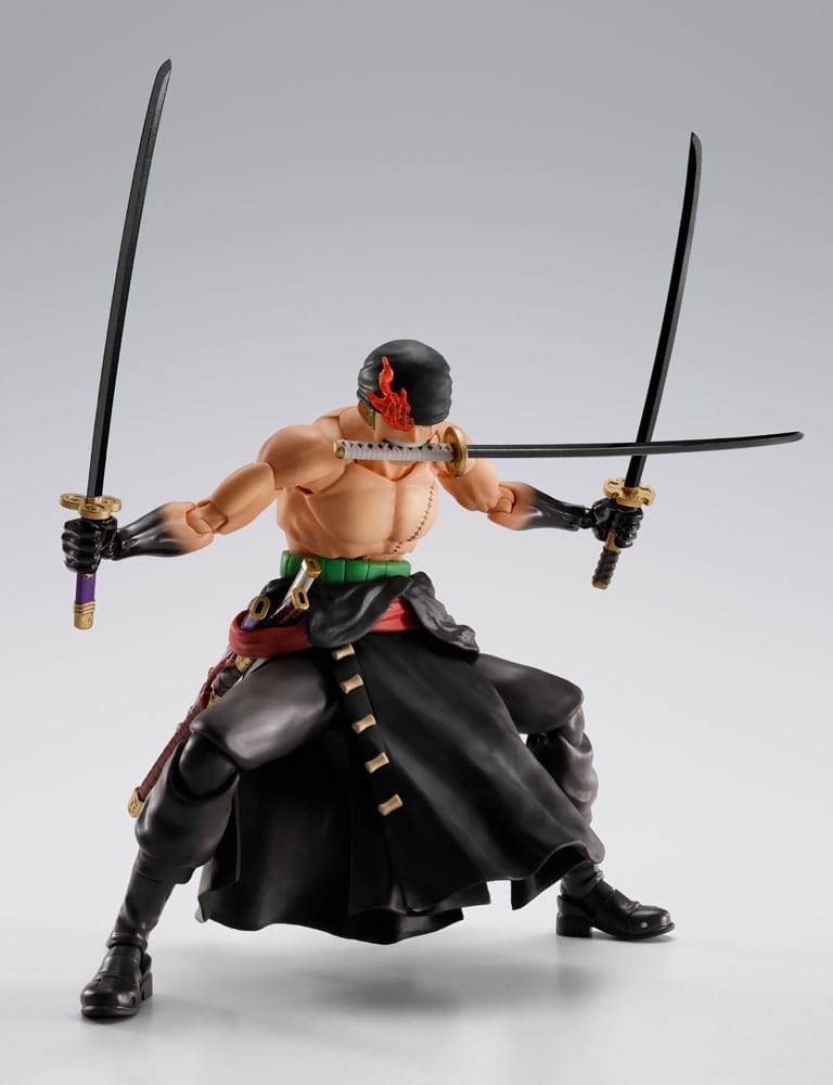 Zoro (King Of Hell) SH Figuarts par Bandai Tamashii Nations - figurine One Piece de 15 cm