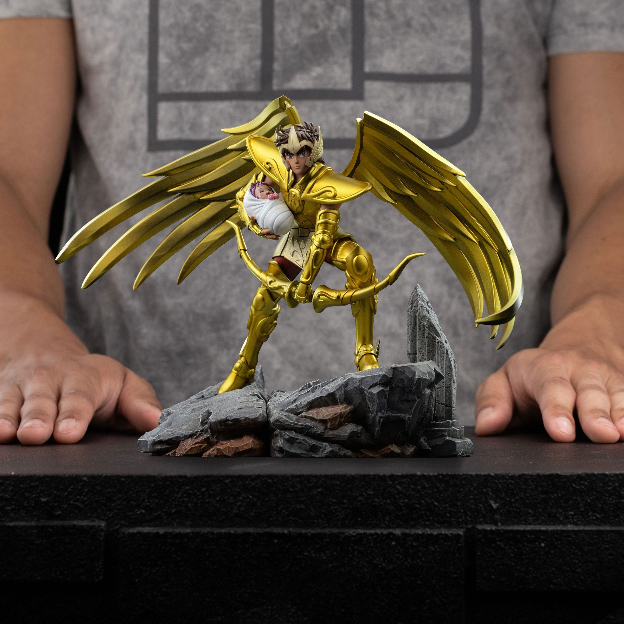 Aiolos Art Scale by Iron Studios - Saint Seiya 1/10 scale figure