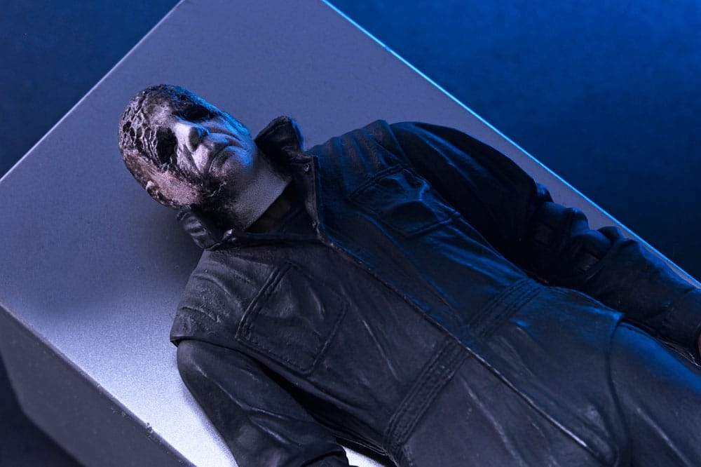 Michael Myers (Ultimate) by Neca - Halloween Resurrection 17 cm action figure