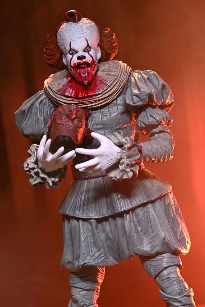 Pennywise (Ultimate) par Neca - figurine Welcome To Derry de 17 cm